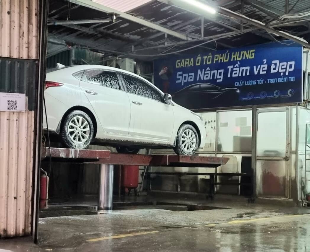 Gara ô tô Phú Hưng ở quận Hoàng Mai, Hà Nội