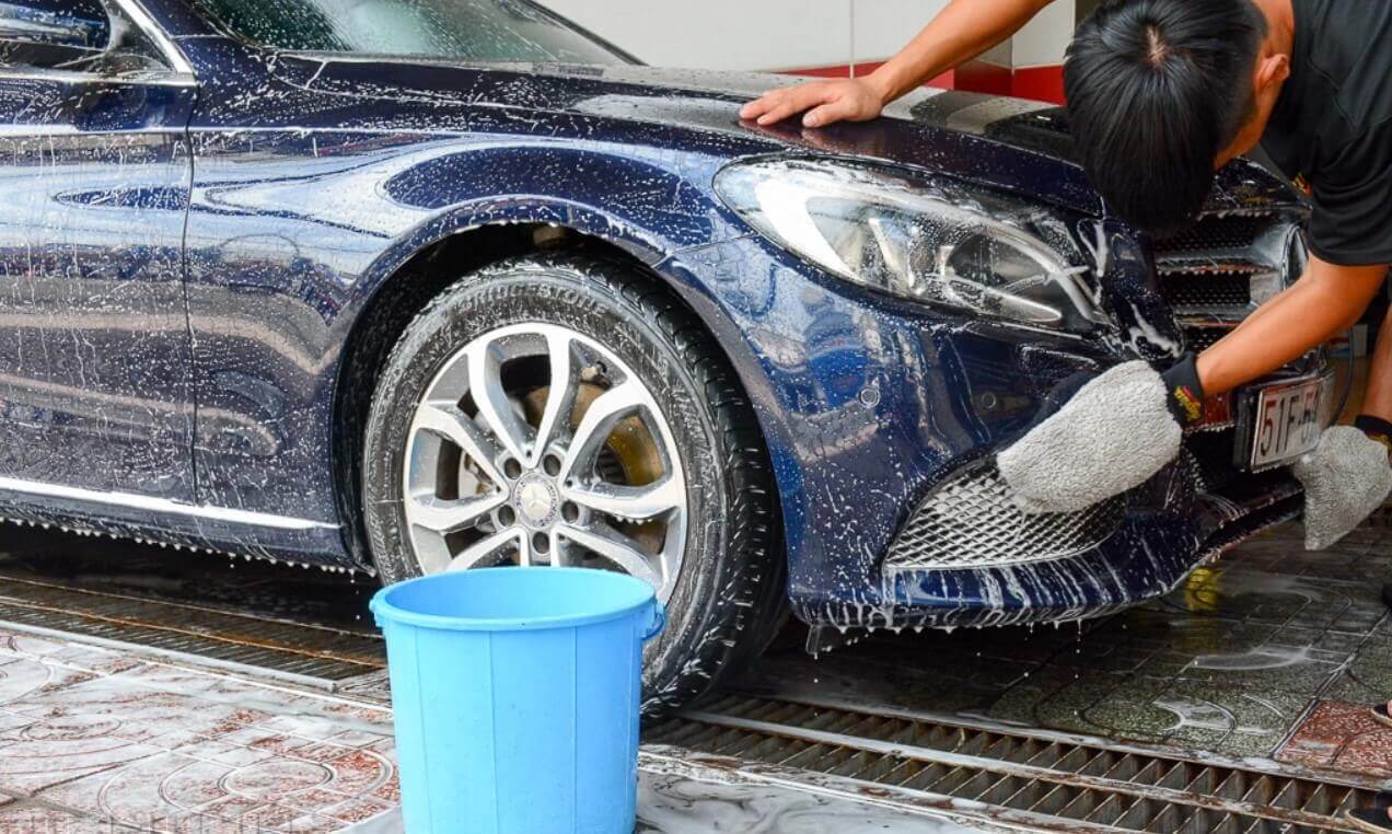 Dịch vụ rửa xe ô tô