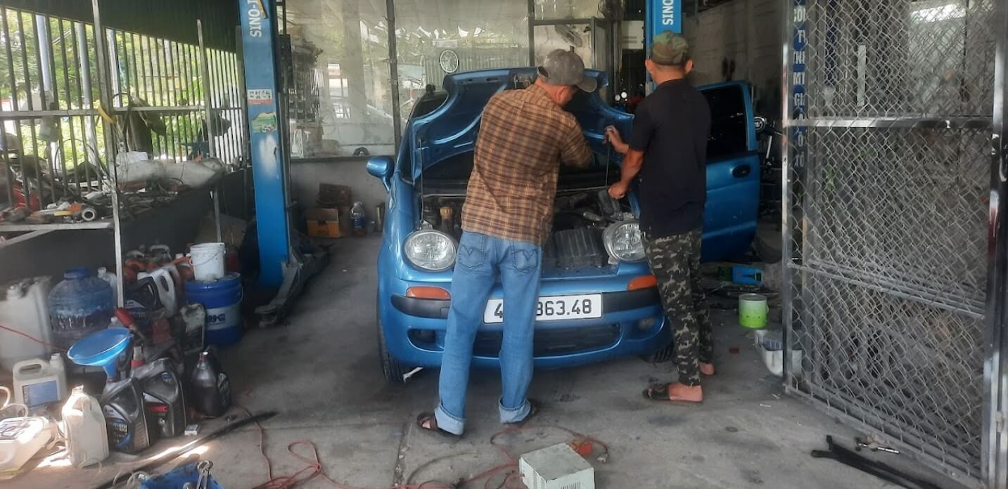 Gara Ô Tô Chín Củi