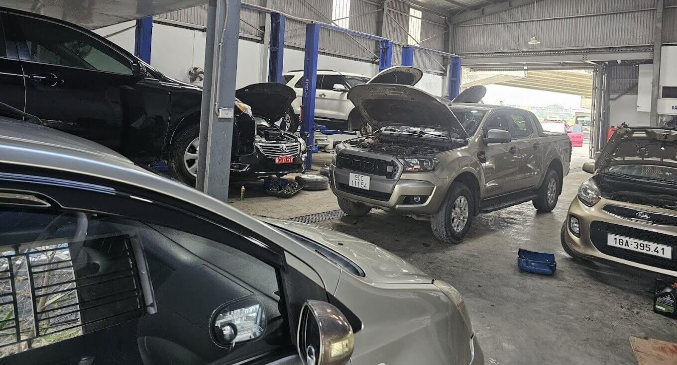 Gara Ô Tô Trần Quang Khải
