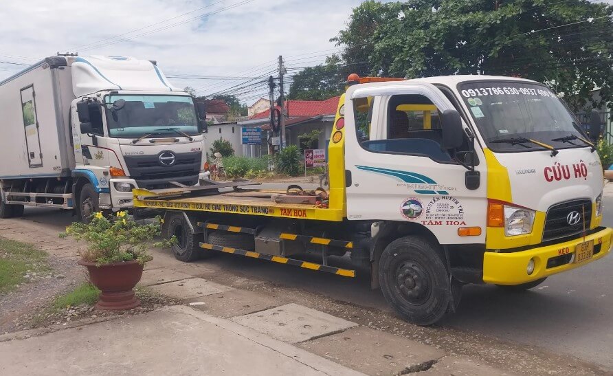 Gara Cứu Hộ Ô Tô Tám Hoa