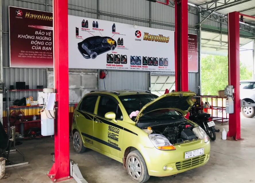 Gara ô tô Lộc Huy