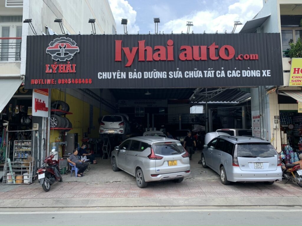 Gara ô tô Lý Hải