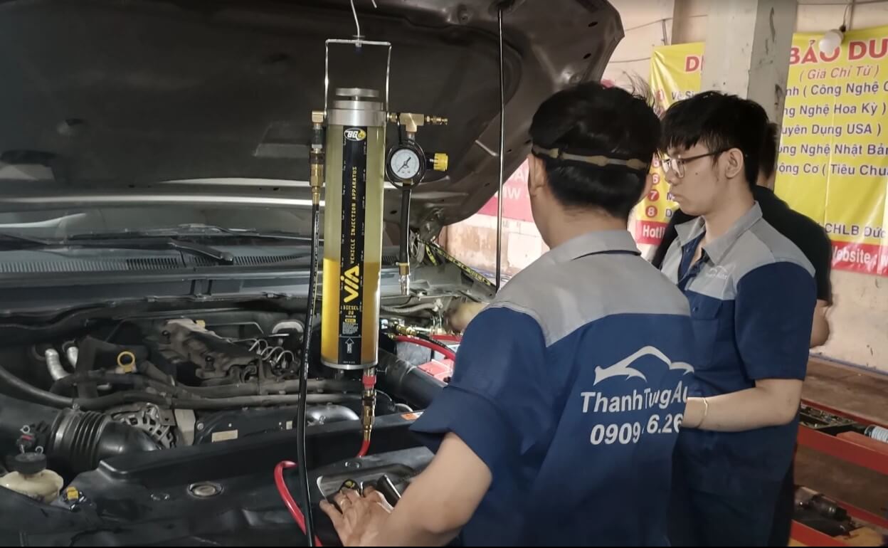 Dịch vụ sửa chữa chuyên nghiệp, tận tâm tại Gara ô tô Thanh Tùng