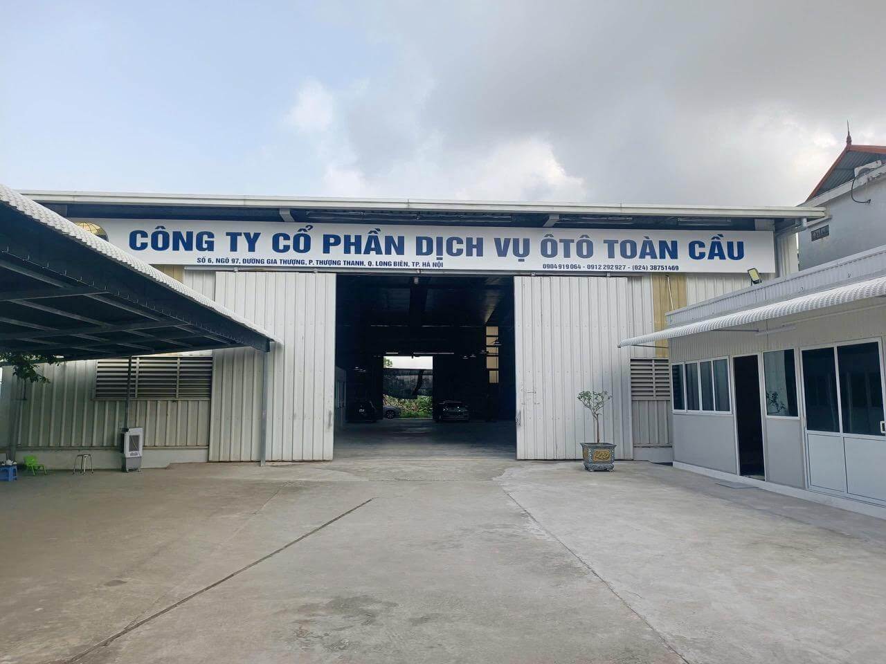 Gara ô tô Toàn Cầu