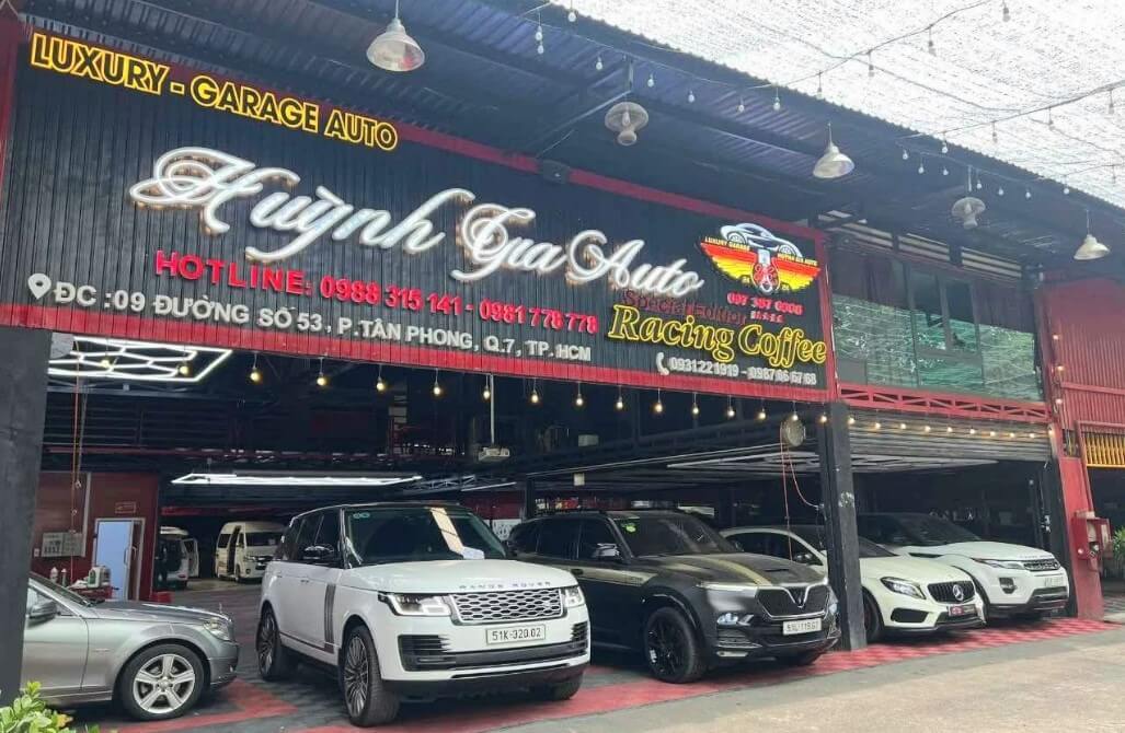 Gara ô tô Huỳnh Gia